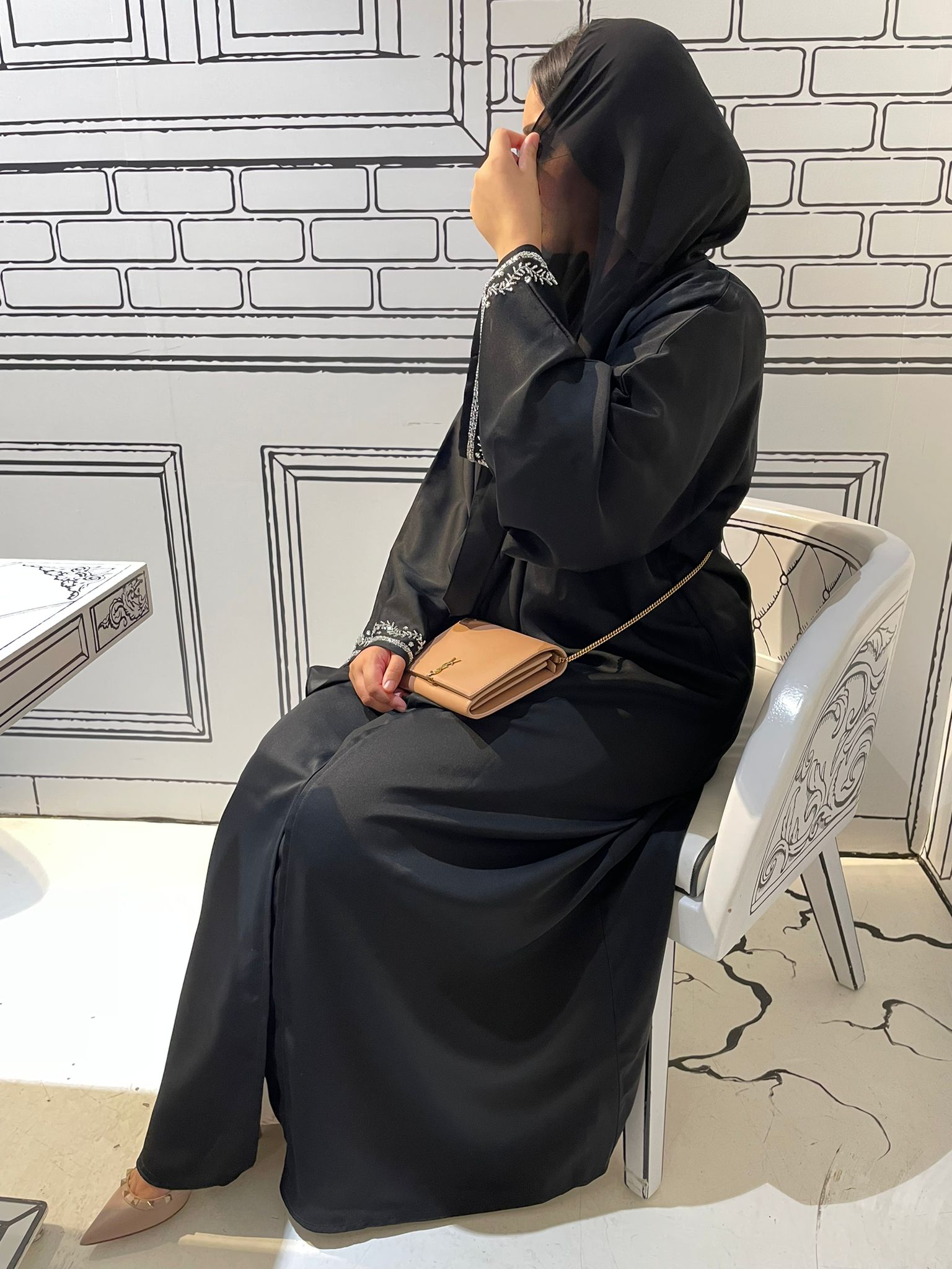 The Ultimate Guide to Finding Your Perfect Abaya - Aneeq Modest Wear