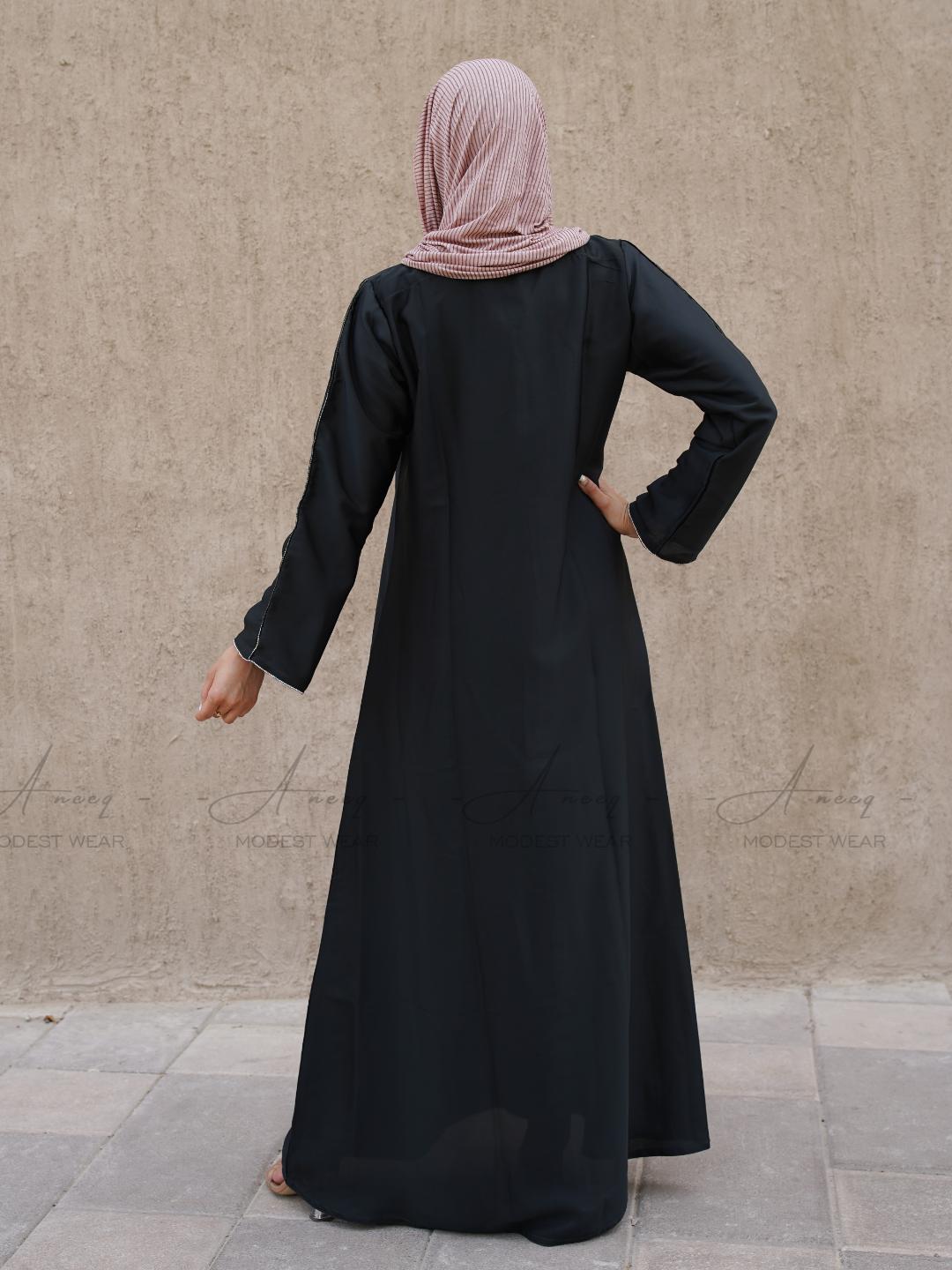 Leila Abaya: elegant black abaya with intricate stone lace design