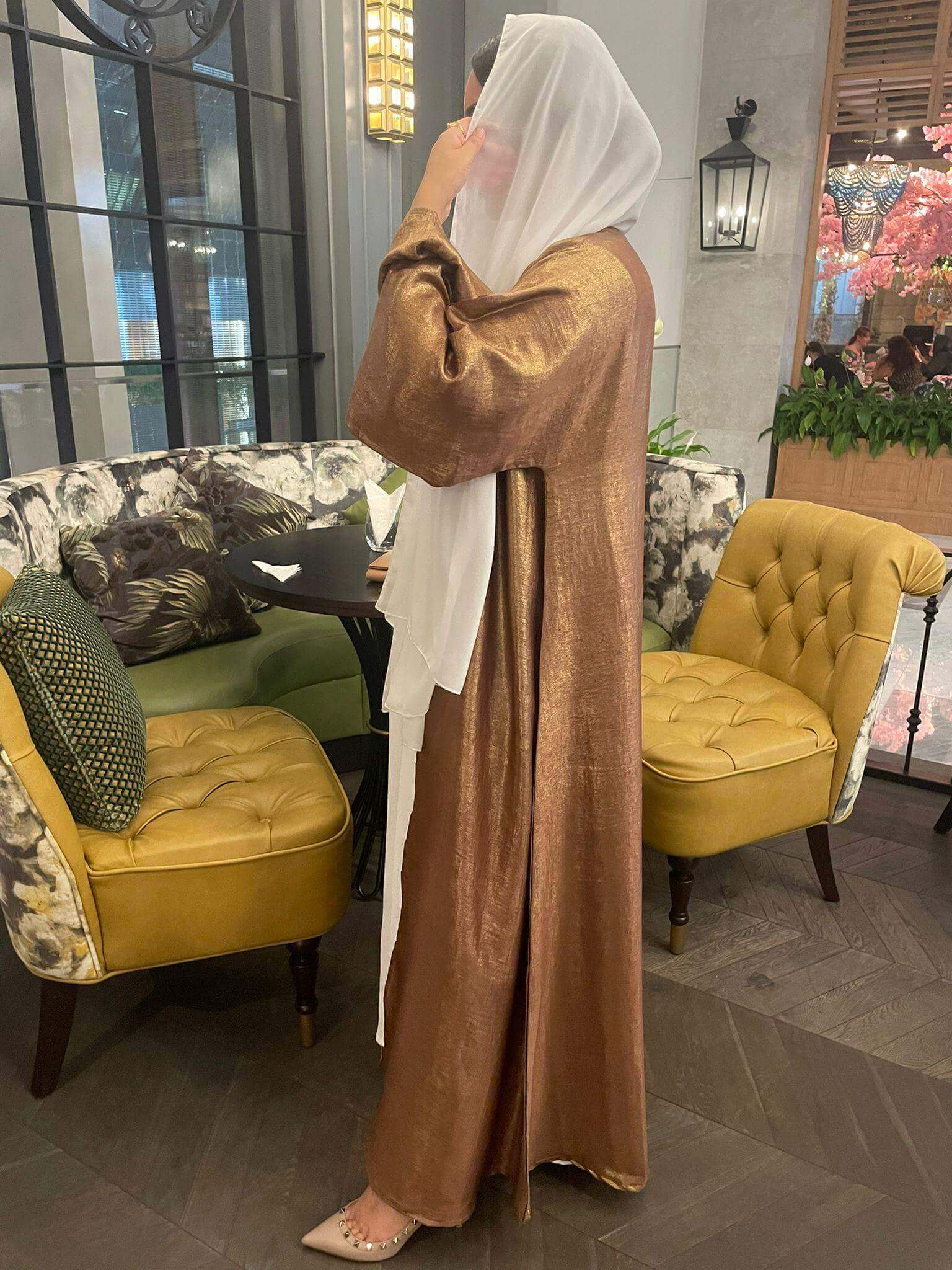 Amber Zahari (Limited Stock) - Aneeq Modest Wear